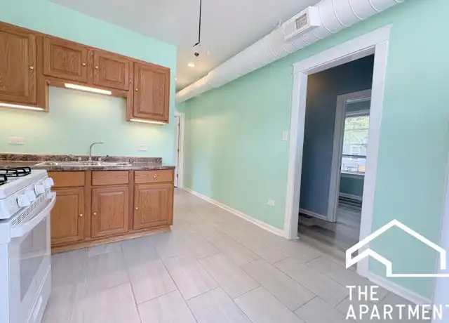 Property at 5606 W Thomas St, Chicago, IL, 60651, 2 beds, 1 bath, [object Object]