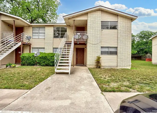 Property at 728 Old Martindale Rd, San Marcos, TX, 78666, 2 beds, 1 bath, [object Object]