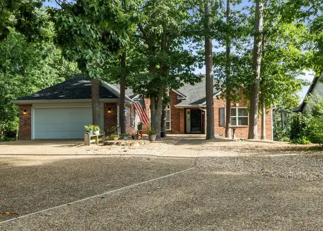 Property at 44 Devizis Dr, Bella Vista, AR, 72714, 4 beds, 3 baths, [object Object]