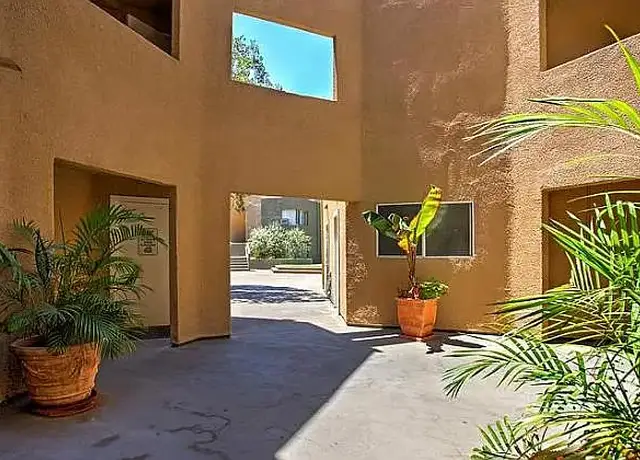Photo of 14009 Paramount Blvd, Paramount, CA 90723