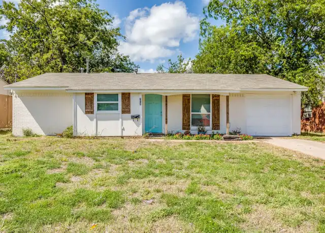 Property at 712 SW Sunset Ln, Burleson, TX, 76028, 3 beds, 1 bath, [object Object]