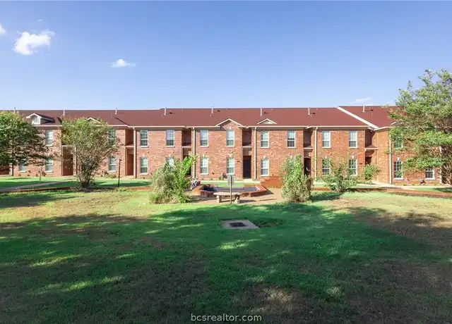 Property at 1558 Bennett St, Bryan, TX, 77802, 3 beds, 2.5 baths, [object Object]