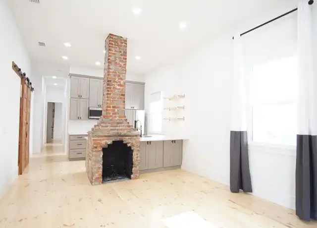 Property at 1940 Hubbard St, Jacksonville, FL, 32206, 2 beds, 2 baths, [object Object]