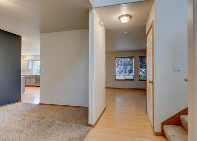 Photo of 1641 SW Tahoe St, Oak Harbor, WA 98277
