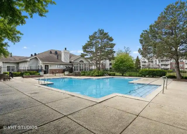 Property at 82 Sterling Cir, Wheaton, IL, 60189, 2 beds, 2 baths, [object Object]