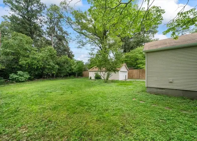 Property at 2544 Madison Ave, Memphis, TN, 38112, 2 beds, 1 bath, [object Object]