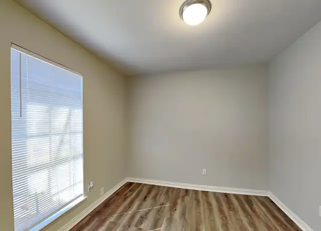 Property at 3408 Highlawn Ter, Fort Worth, TX, 76133, 3 beds, 2 baths, [object Object]