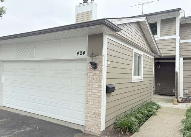 Photo of 424 Mallard Dr, Deerfield, IL 60015