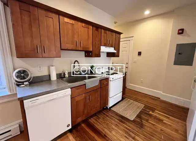 Property at 883 Huntington Ave Unit 8CP, Boston, MA, 02115, 2 beds, 1 bath, [object Object]