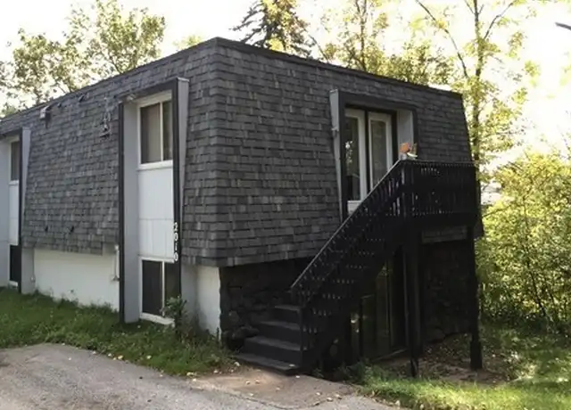 Property at 2014 Greysolon Rd Unit Upper, Duluth, MN, 55812, 2 beds, 1 bath, [object Object]