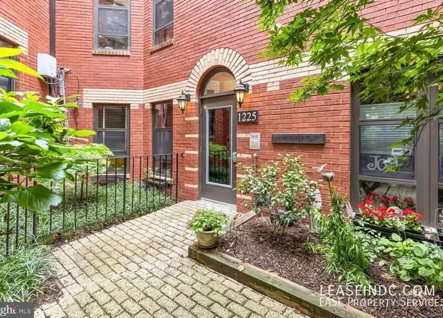 Property at 1225 N St NW Unit E, Washington, DC, 20005, 1 bed, 1 bath, [object Object]