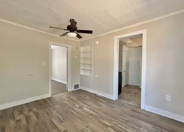 Property at 415 Davis St Unit 3, Kalamazoo, MI, 49007, 1 bed, 1 bath, [object Object]
