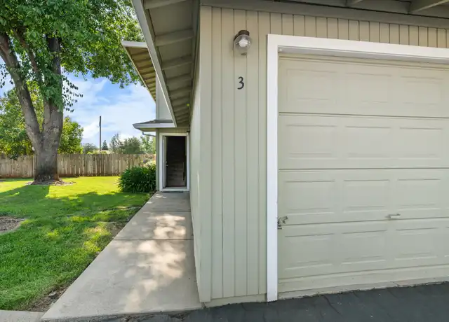 Property at 1580 Dana Dr Unit 3, Redding, CA, 96003, 2 beds, 1.5 baths, [object Object]