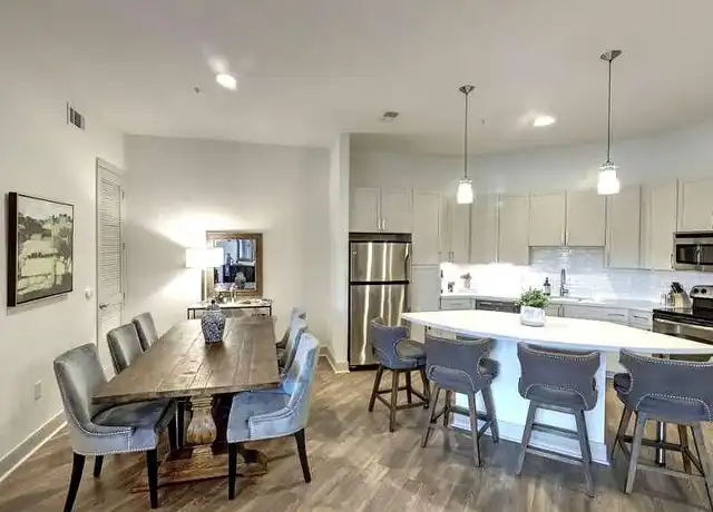 Property at Pearl Midlane - 2121 Mid Ln, Houston, TX, 77027, 2 beds, 2 baths, [object Object]