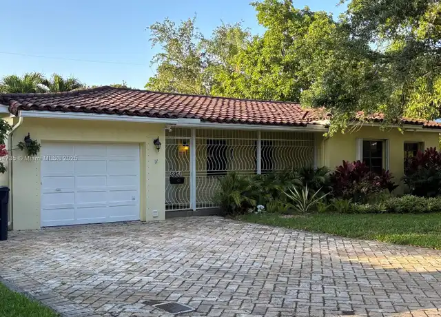 Property at 5951 SW 84th St, Miami, FL, 33143, 3 beds, 2 baths, [object Object]