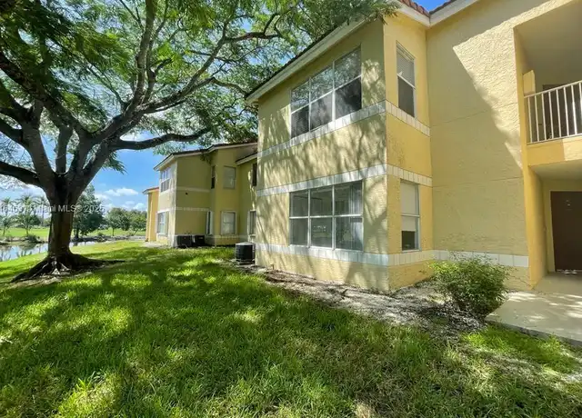 Property at 13060 Vista Isles Dr #216, Plantation, FL, 33325, 2 beds, 1 bath, [object Object]