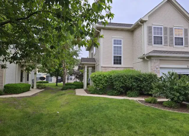 Property at 2116 Sunrise Cir, Aurora, IL, 60503, 3 beds, 2.5 baths, [object Object]