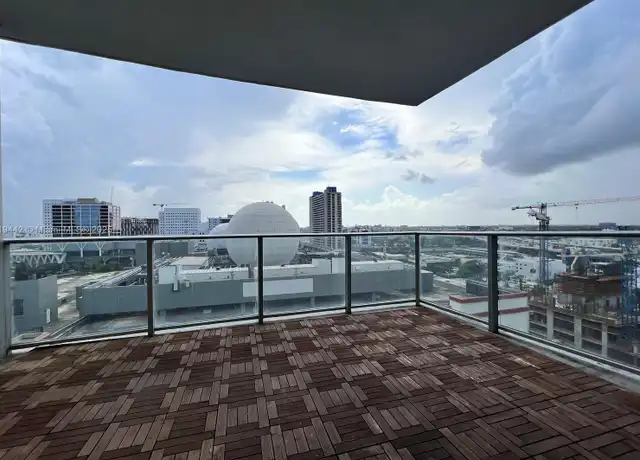 Property at 851 NE 1st Ave #1208, Miami, FL, 33132, 3 beds, 3 baths, [object Object]
