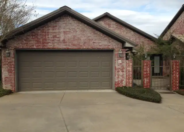 Property at 10 S Joplin Loop Unit 10-4, Russellville, AR, 72801, 3 beds, 2 baths, [object Object]