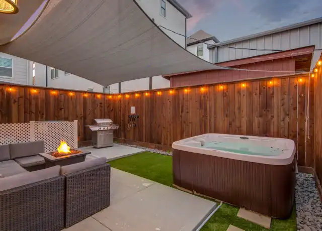 Property at 5530 Kiam St, Houston, TX, 77007, 4 beds, 2.5 baths, [object Object]