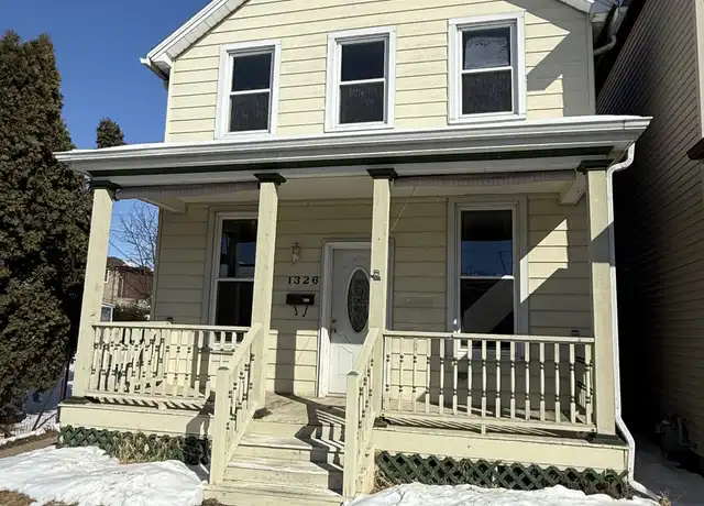Property at 1326 Elm St, Dubuque, IA, 52001, 2 beds, 1.5 baths, [object Object]