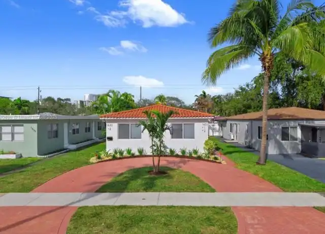 Property at 1631-1633 Dewey St Unit 1, Hollywood, FL, 33020, 2 beds, 1 bath, [object Object]