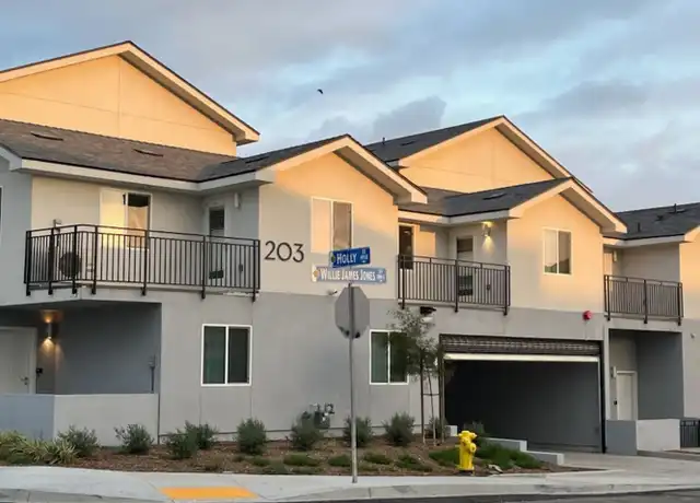 Property at 203 S Willie James Jones Ave Unit 1-WJJ, San Diego, CA, 92113, 2 beds, 1.5 baths, [object Object]