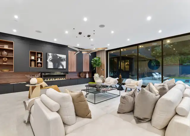 Property at 9031 Alto Cedro Dr, Beverly Hills, CA, 90210, 4 beds, 5 baths, [object Object]