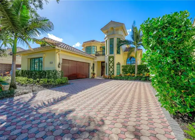 Property at 8057 Via Vecchia, Naples, FL, 34108, 3 beds, 3.5 baths, [object Object]
