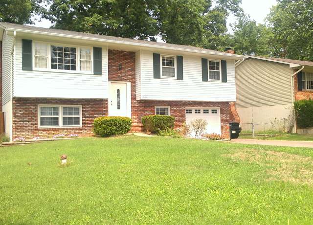 Photo of 414 Fairmount Dr, Edgewater, MD 21037