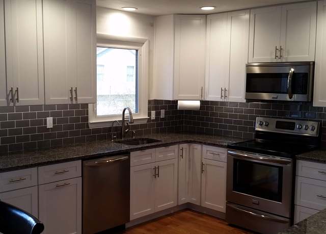 Photo of 414 Fairmount Dr, Edgewater, MD 21037
