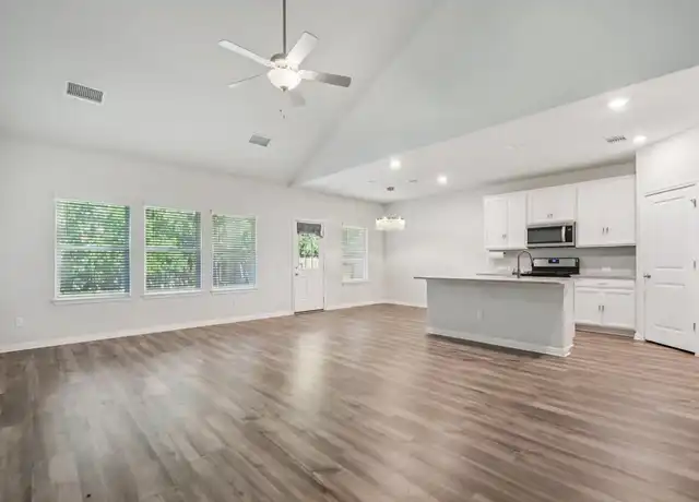 Property at 803 Main St, Hutto, TX, 78634, 3 beds, 2.5 baths, [object Object]