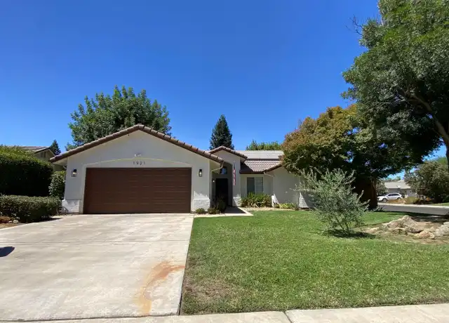 Property at 1921 N Terrace Ct, Visalia, CA, 93291, 3 beds, 2 baths, [object Object]