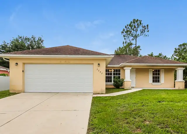 Property at 3207 46th St W, Lehigh Acres, FL, 33971, 3 beds, 2 baths, [object Object]