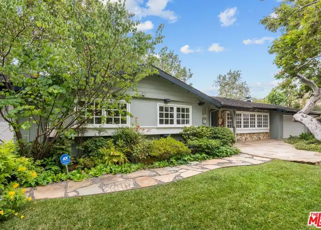 Property at 30604 Sicomoro Dr, Malibu, CA, 90265, 4 beds, 2.5 baths, [object Object]