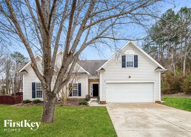 Property at 13333 Woodland Farm Dr, Charlotte, NC, 28215, 3 beds, 2 baths, [object Object]