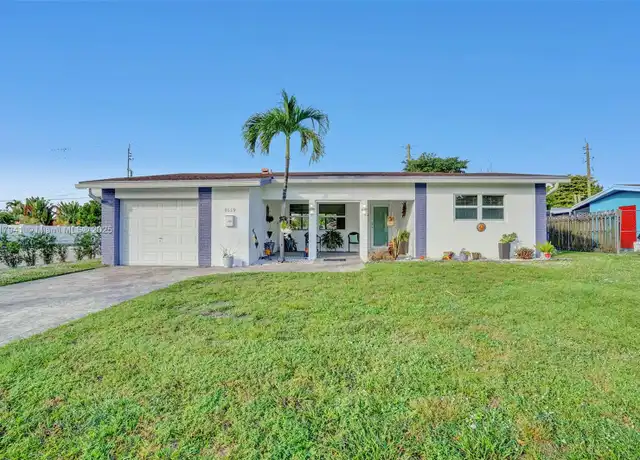 Property at 4519 W Park Rd, Hollywood, FL, 33021, 3 beds, 2 baths, [object Object]