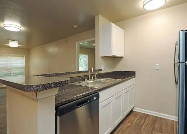 Property at 733 West - 733 29th St NW, Roanoke, VA, 24017, 2-4 beds, 2 baths, [object Object]