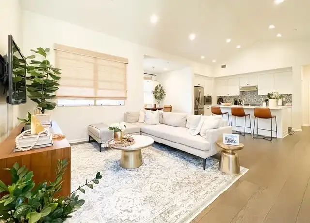 Property at 154 Bishop Lndg, Irvine, CA, 92620, 2 beds, 2 baths, [object Object]