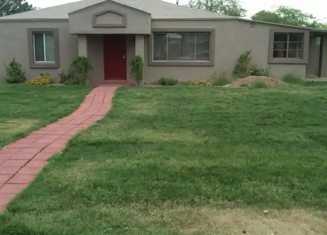 Property at 2738 N Greenfield Rd, Phoenix, AZ, 85006, 4 beds, 2 baths, [object Object]