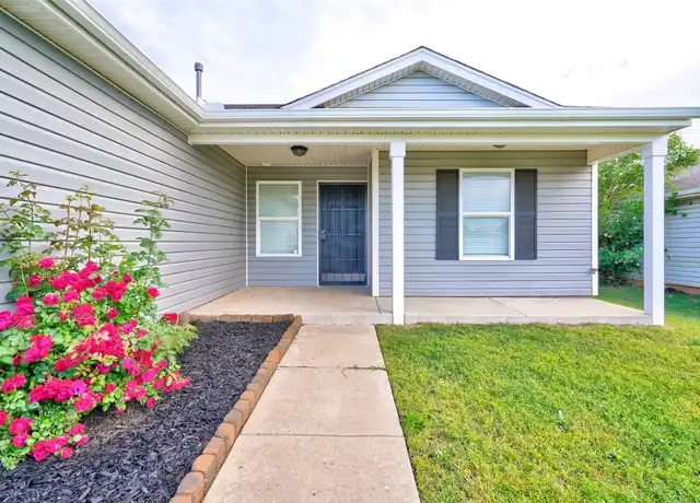 Property at 10425 Aberdeen Dr, Yukon, OK, 73099, 3 beds, 2 baths, [object Object]