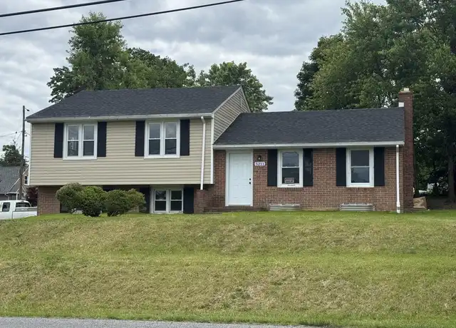 Property at 5211 Shelbourne Rd, Halethorpe, MD, 21227, 4 beds, 3 baths, [object Object]
