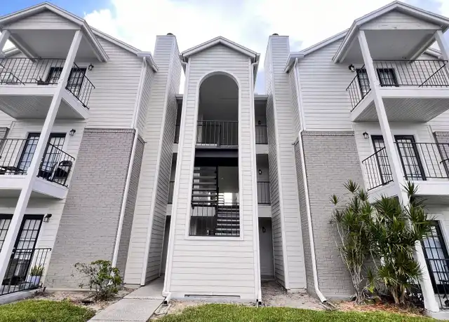 Property at 2550 N Alafaya Trl #3203, Orlando, FL, 32826, 2 beds, 1 bath, [object Object]
