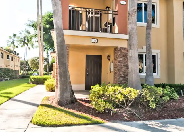 Property at 970 NE 34th Ave #101, Homestead, FL, 33033, 3 beds, 2 baths, [object Object]