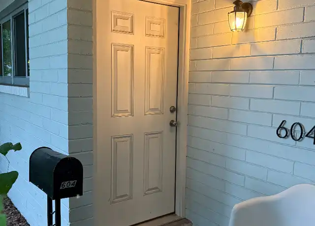 Property at 604 NE 8th Ave, Gainesville, FL, 32601, 1 bed, 1 bath, [object Object]