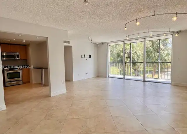 Property at 17600 N Bay Rd Unit N304, Sunny Isles Beach, FL, 33160, 2 beds, 2 baths, [object Object]
