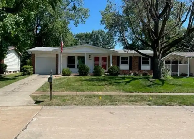 Property at 2680 Knollwood Ln, Florissant, MO, 63031, 3 beds, 2 baths, [object Object]