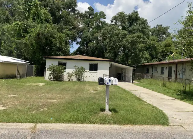 Property at 12355 Palmyra Dr, Baton Rouge, LA, 70807, 3 beds, 1 bath, [object Object]