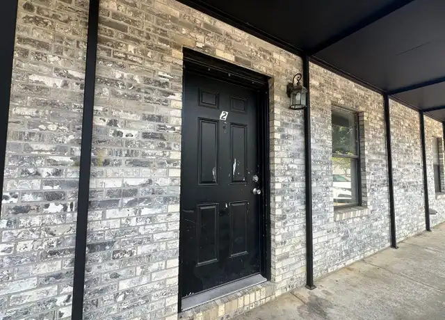 Property at 818 N Parker Rd Apt 2, Russellville, AR, 72801, 2 beds, 1 bath, [object Object]