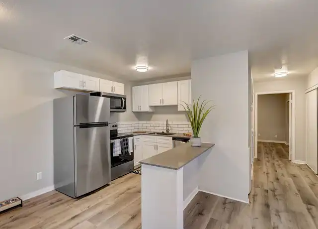 Property at Tides on Palm - 1755 Palm St, Las Vegas, NV, 89104, 1-2 bed, 1 bath, [object Object]
